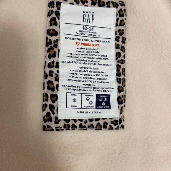 Baby Gap winter Jacket
size: 18-24 mos B… - Picture 2 of 4